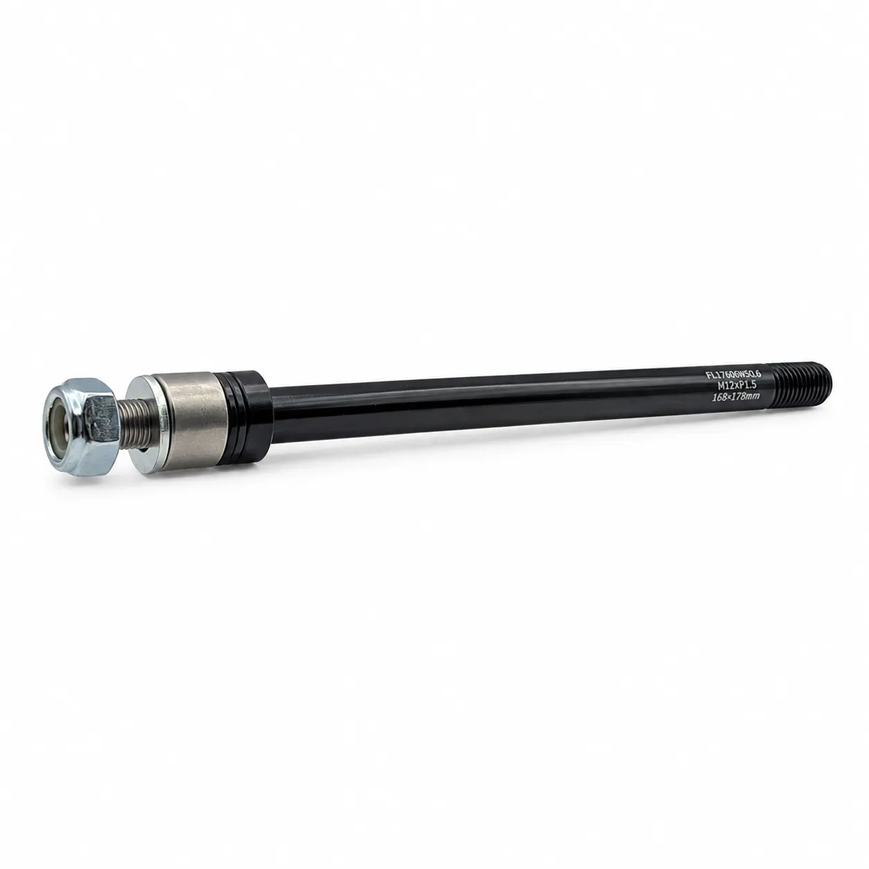M12x1.5 thru axle-adapter til sykkelvogn, 168–178 mm, komplett med låsemutter og tilpasningsskiver.