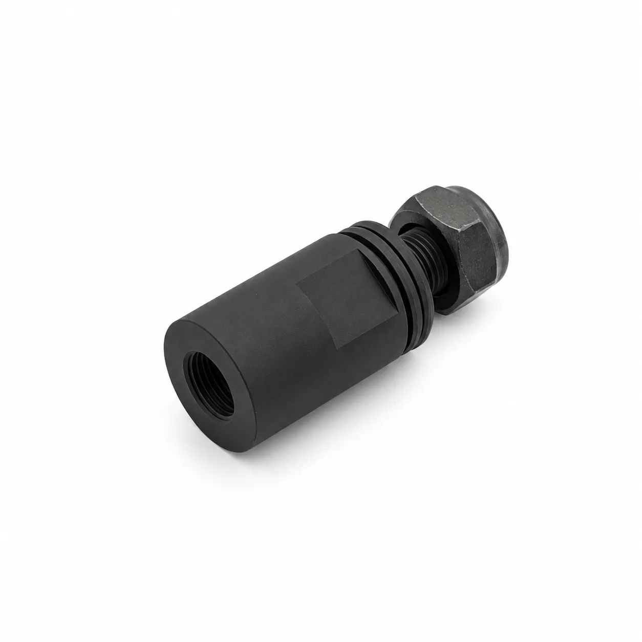 M10x1.0 adapter sett fra baksiden med innvendige gjenger for montering på sykkelens aksel.